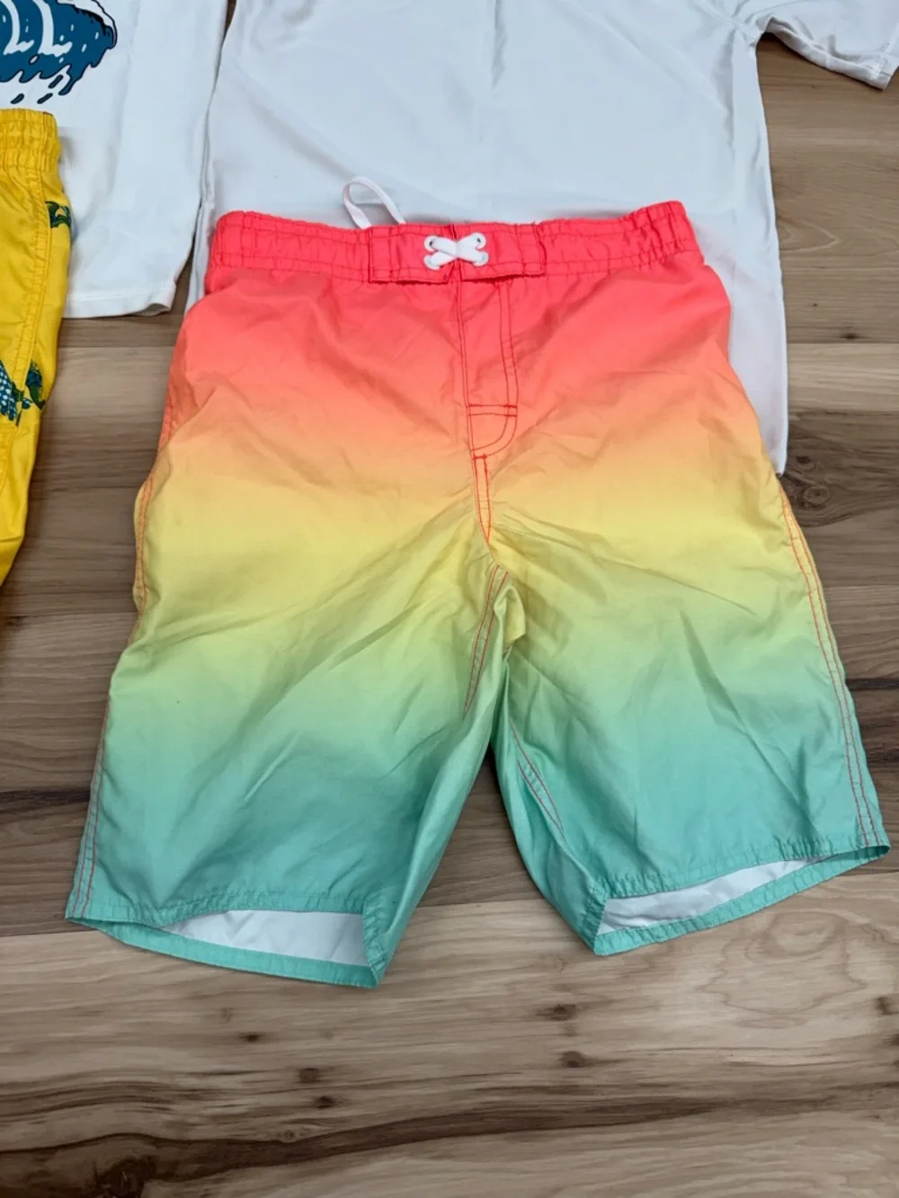 Old Navy Boys' Swim Trunks Lot AA23
